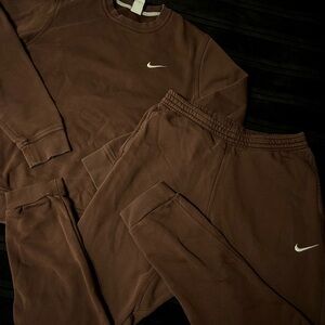 Nike Chocolate Brown Sweatshirt